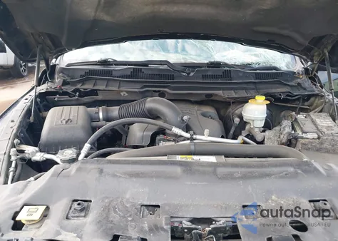 2015 Ram 1500 Sport из США, поврежденный, VIN 1C6RR7HT9FS571348